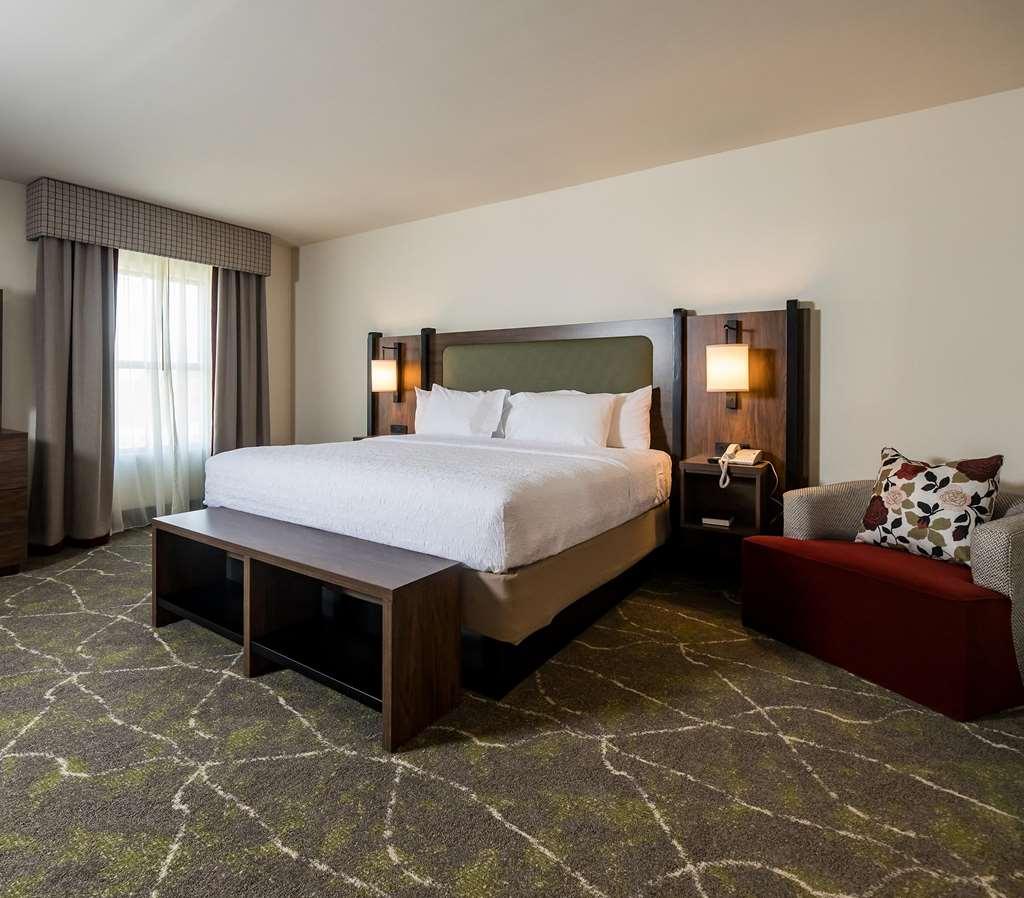 Hampton Inn & Suites Dobson Quarto foto
